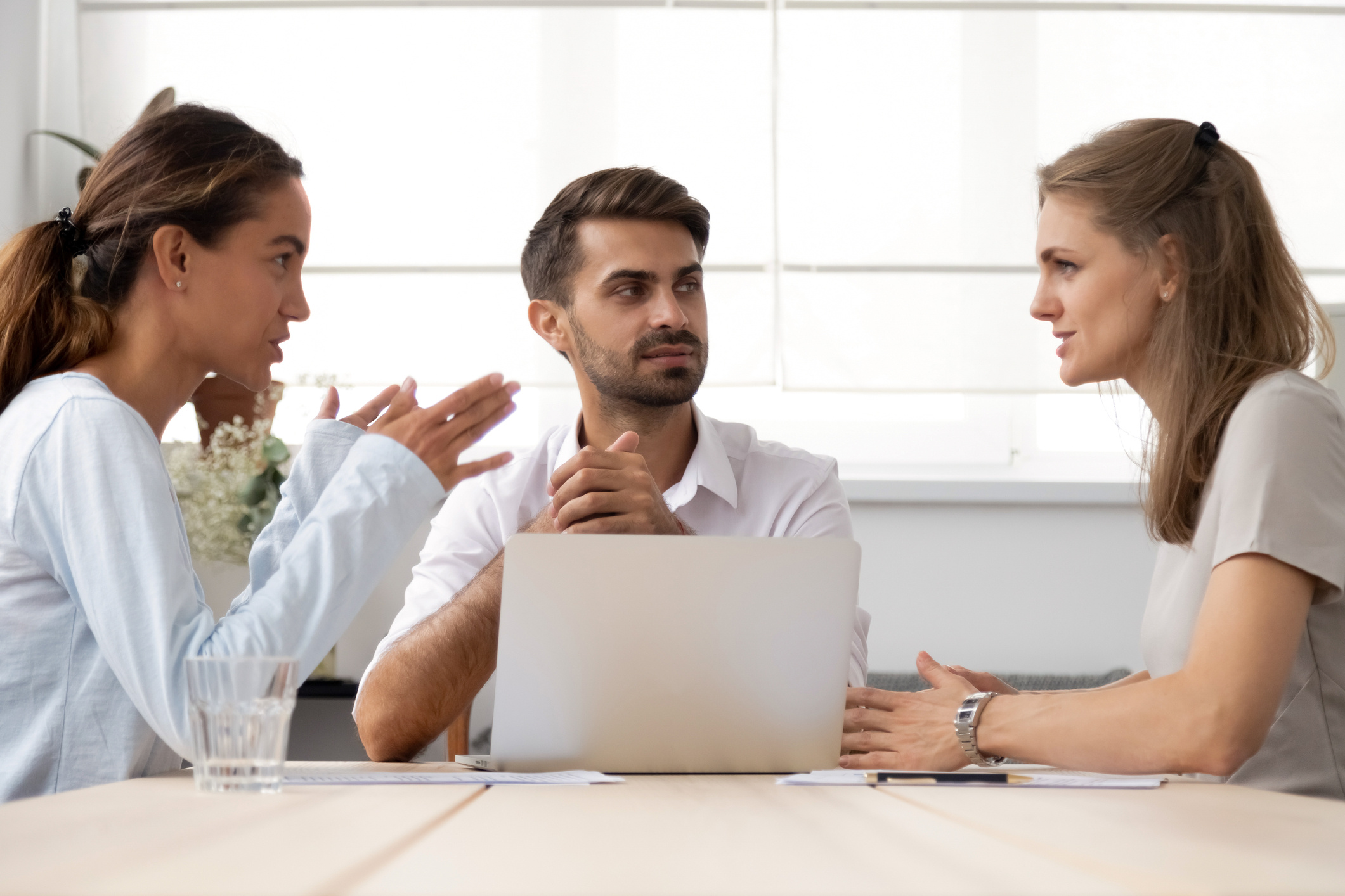Washington Mini-WARN Act 2025: What Employers Must Know About Layoff Notices