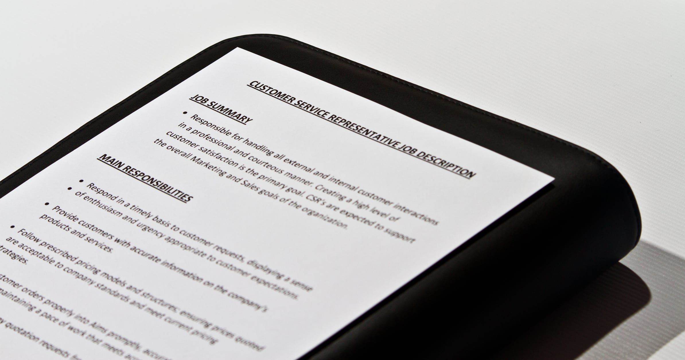 How to Write an Effective Job Description in 2026